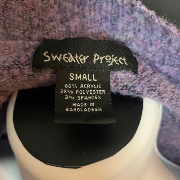 Sweater Project purple v-neck sweater - Picture 2 of 5